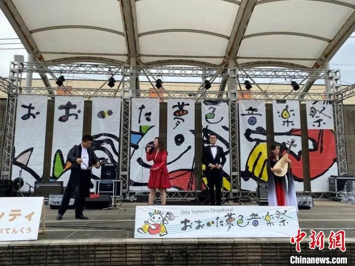 圖為，武漢歌舞劇院參加日本大分市“夢色音樂節(jié)” 武漢文旅局供圖