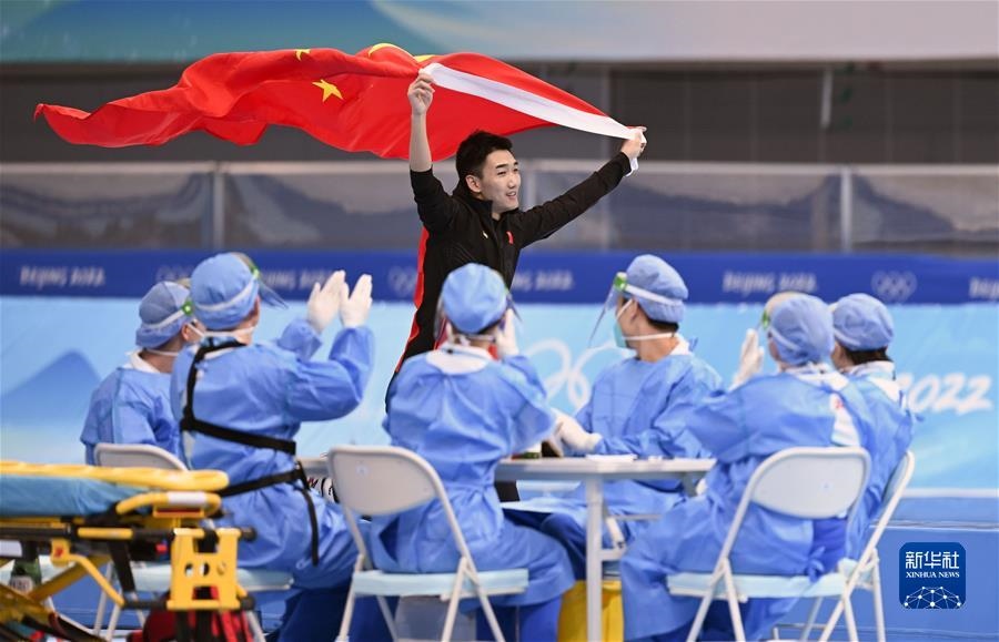（新華全媒頭條·圖文互動(dòng)）（2）鐘華論：中國攜手世界 向著春天出發(fā)——寫在北京第二十四屆冬季奧林匹克運(yùn)動(dòng)會(huì)閉幕之際