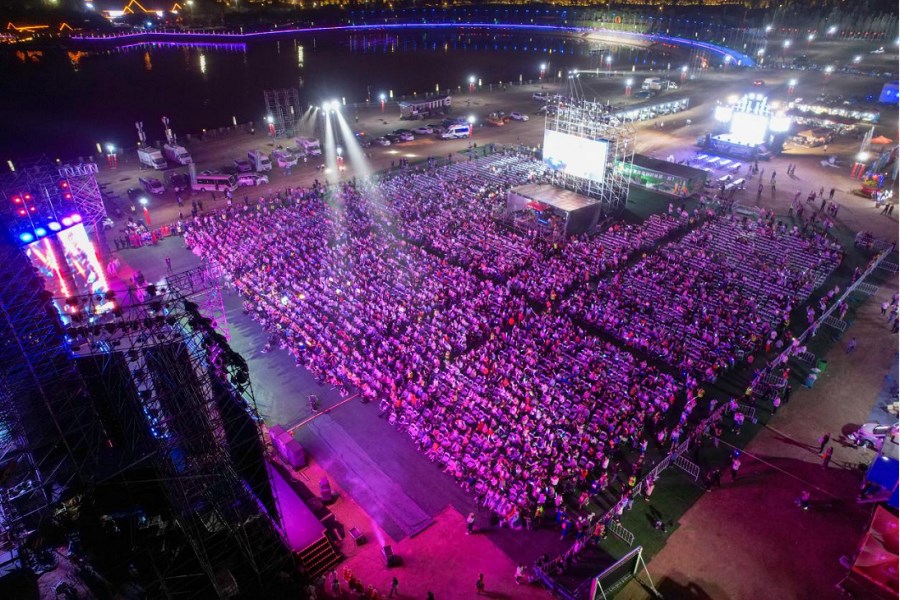 “如七而遇 相思烏海”這場(chǎng)七夕主題音樂(lè)會(huì)甜出圈137.png