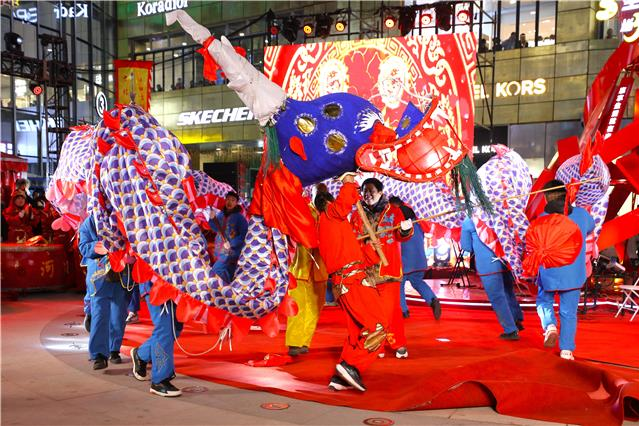 新城區(qū)文旅王府井奧萊.png