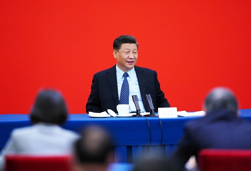 2020年5月23日上午，習(xí)近平總書記看望參加全國(guó)政協(xié)十三屆三次會(huì)議的經(jīng)濟(jì)界委員，并參加聯(lián)組會(huì)，聽取意見和建議。
