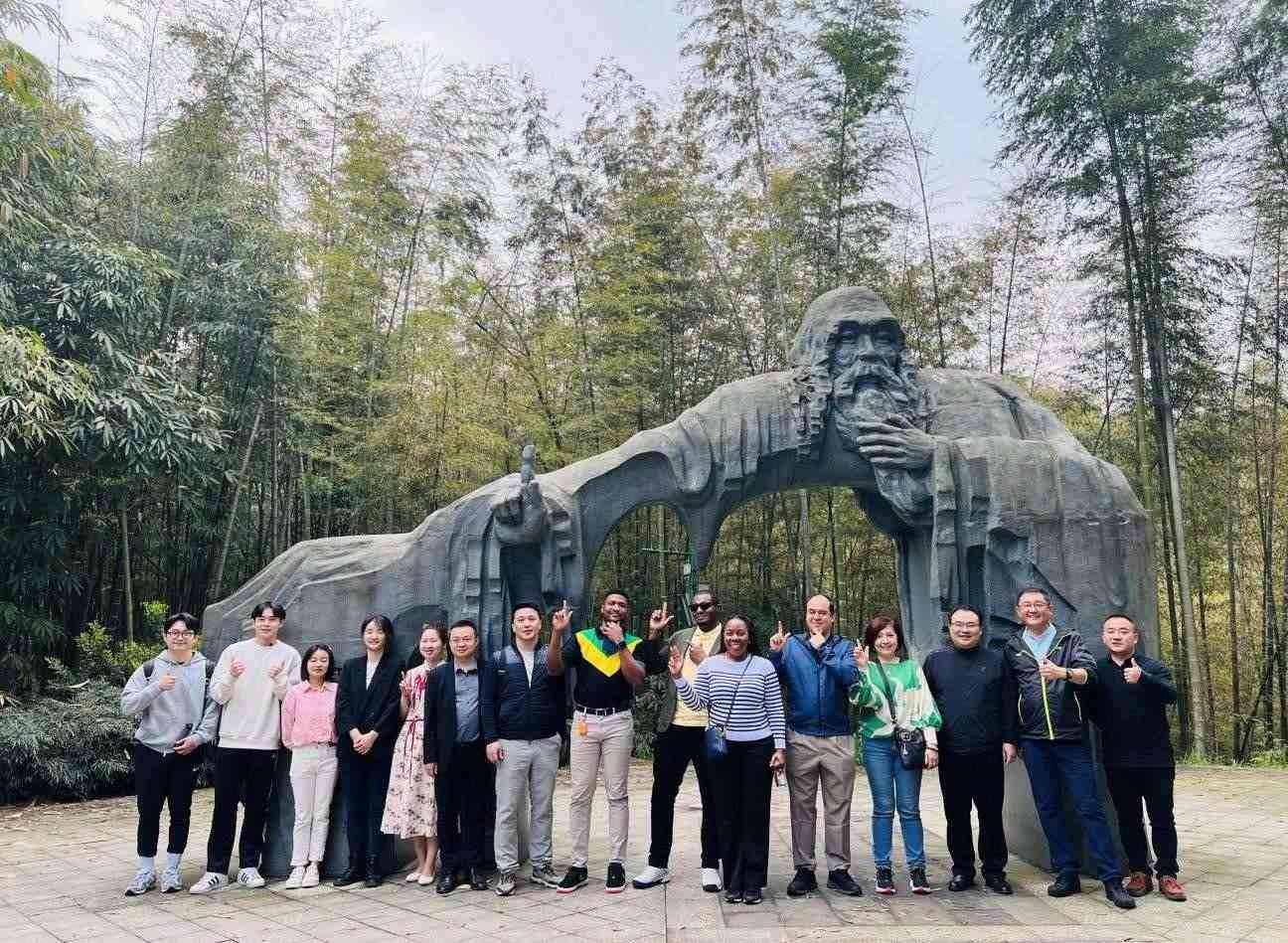 Guizhou Echo | 這一波，貴州又圈“國(guó)際粉”了