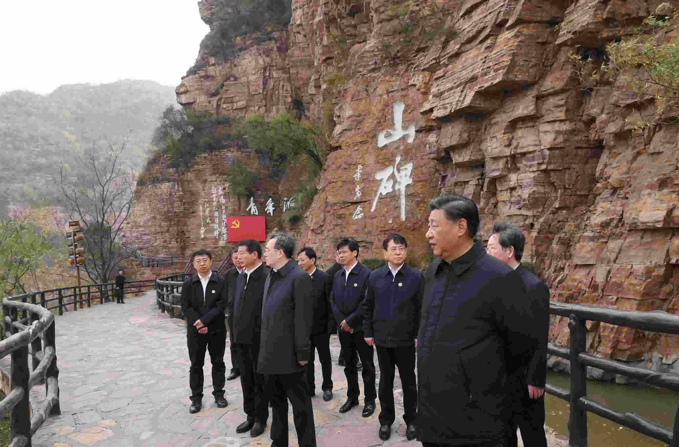 2022年10月28日，習(xí)近平總書記在河南安陽林州市紅旗渠青年洞考察。