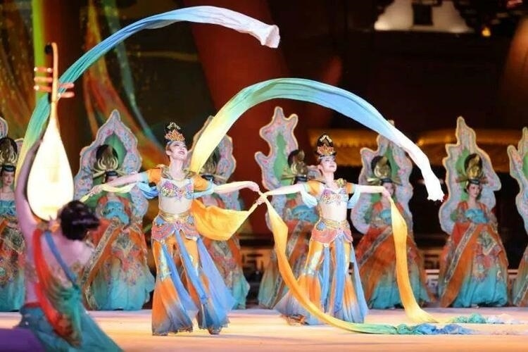 時(shí)政微觀察丨石榴花開的時(shí)節(jié)