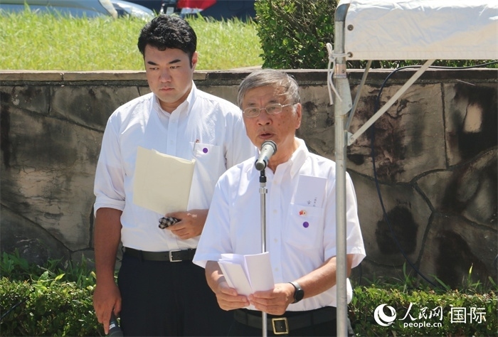 藤澤市市長鈴木恒夫在紀(jì)念儀式上致辭。人民網(wǎng) 許可攝