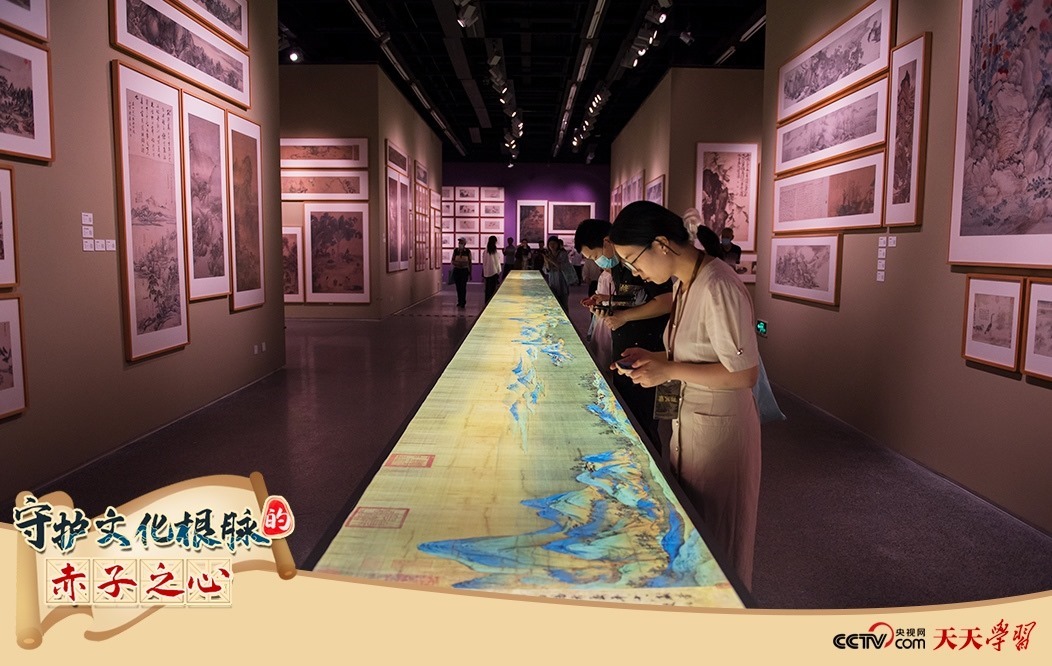 2023年7月1日，觀眾在浙江寧波美術(shù)館參觀中國(guó)歷代繪畫大系成果展·寧波特展。