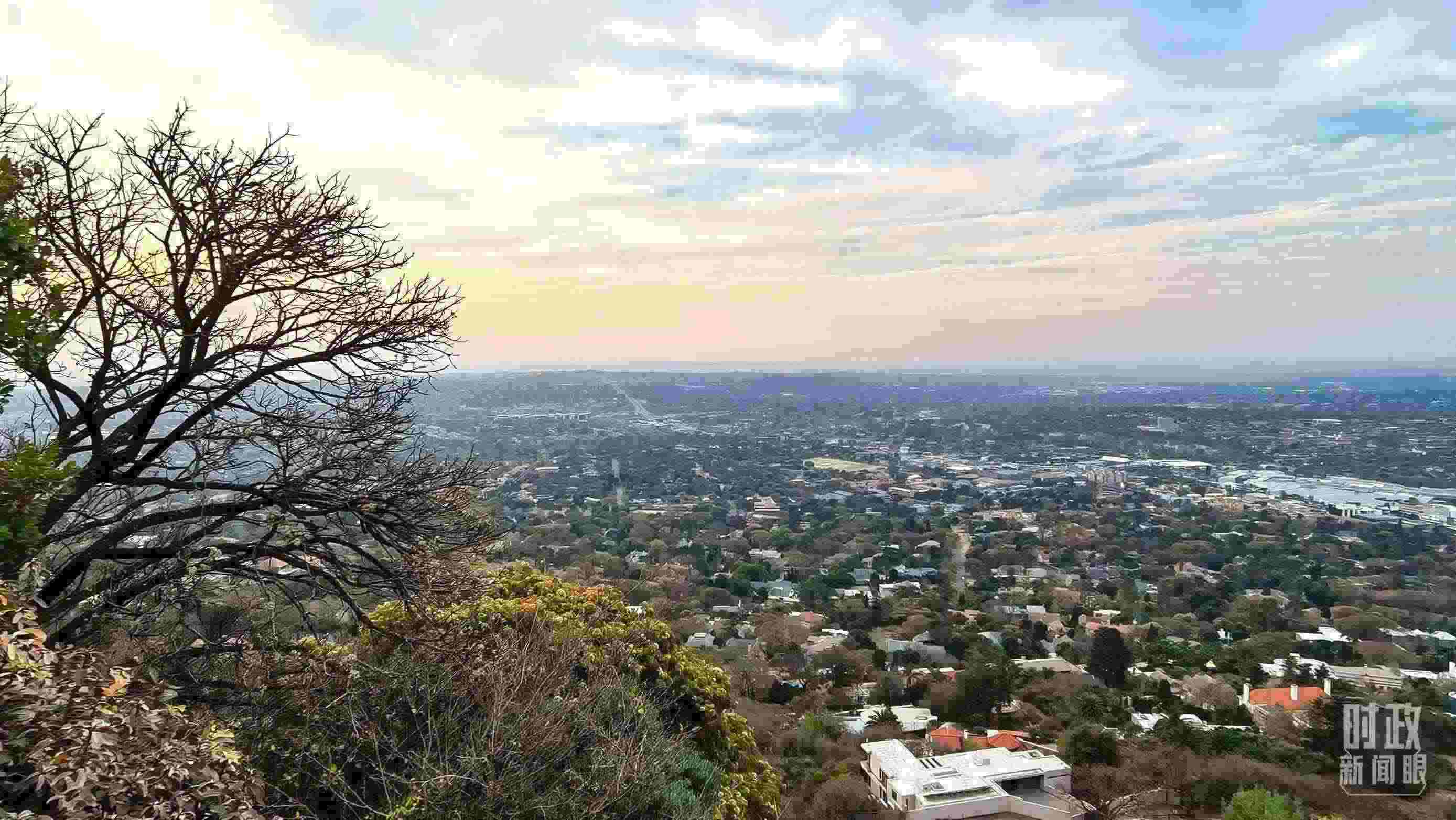 △南非約翰內(nèi)斯堡。（總臺(tái)央視記者韓銳拍攝）