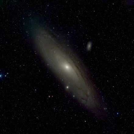 墨子巡天望遠鏡首光獲取的仙女座星系圖片。（中國科學技術(shù)大學供圖）