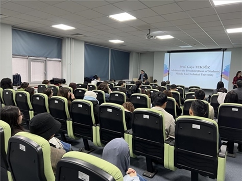 現(xiàn)場宣講中企。主辦方供圖