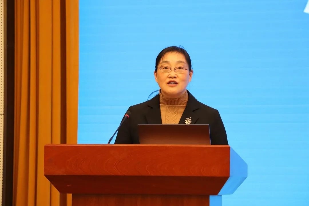 浙江省社會科學界聯(lián)合會黨組成員、秘書長劉東致辭。主辦方供圖