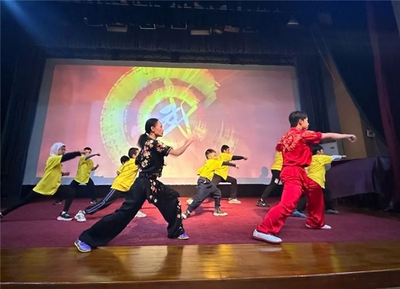 圖為2023“中華文化大樂(lè)園—埃及開(kāi)羅營(yíng)”閉幕式活動(dòng)現(xiàn)場(chǎng)。主辦方供圖