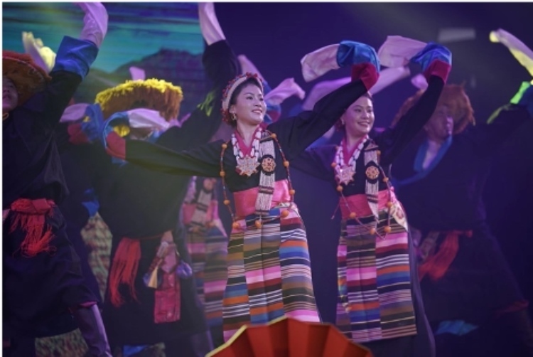 圖為2024“歡樂春節(jié)”中泰互致新春賀辭活動現(xiàn)場。 中國駐泰國大使館文化處供圖