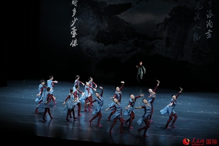 《詩憶東坡》美國巡演將持續(xù)2周，在華盛頓、紐約進行共計8場演出。人民網(wǎng)記者 李志偉攝
