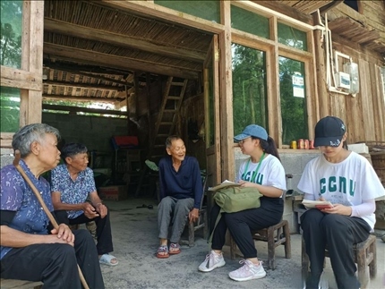 △ 2022年7月，華中師范大學(xué)生命科學(xué)學(xué)院鄉(xiāng)村振興之旅暑期實(shí)踐隊(duì)赴湖北省恩施市宣恩縣長潭河侗族鄉(xiāng)開展“生態(tài)文明助力鄉(xiāng)村振興”暑期社會實(shí)踐活動(dòng)。