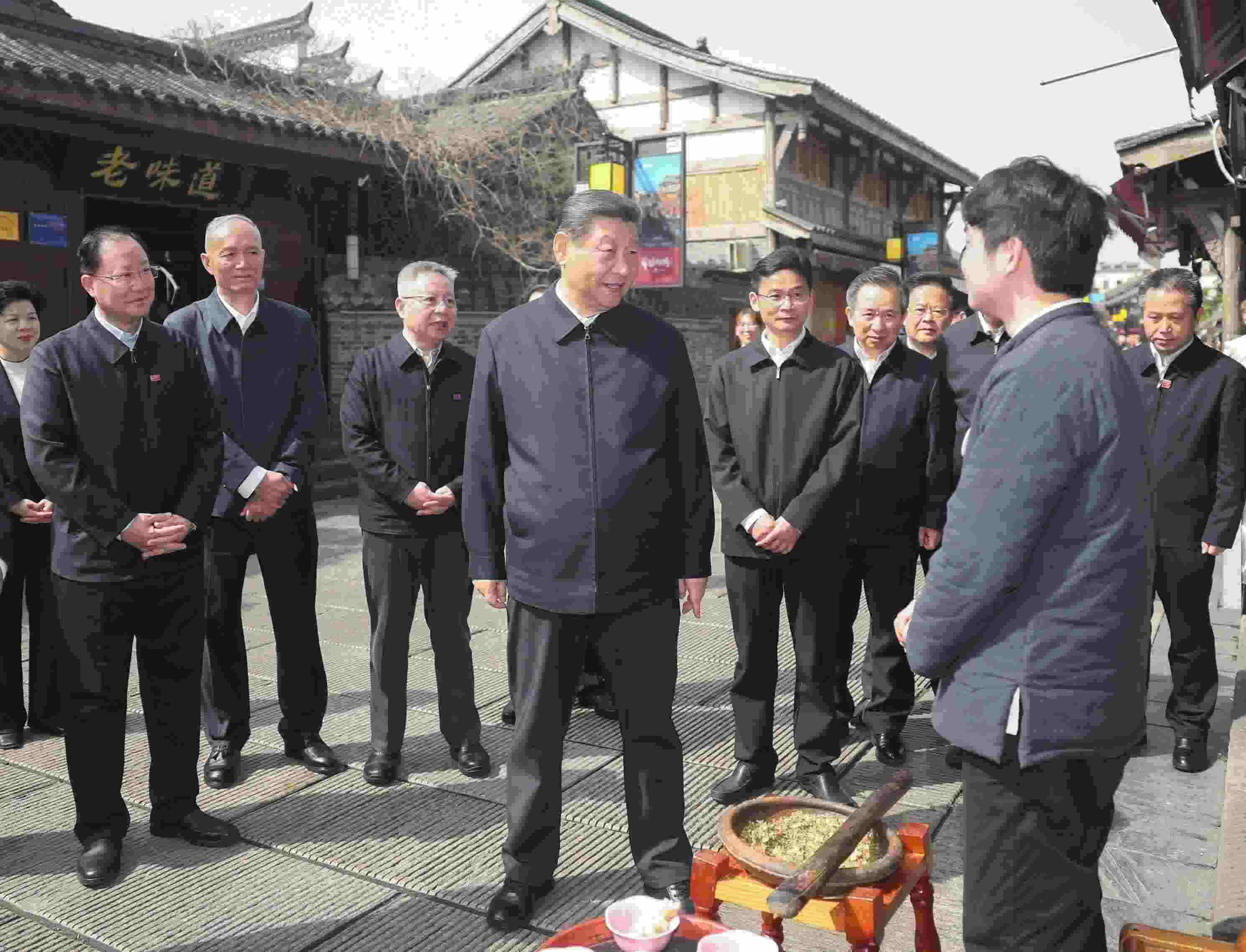 △ 2024年3月19日，習(xí)近平總書記在湖南常德河街考察。