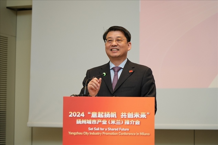 中國駐米蘭總領(lǐng)事劉侃寄語中意合作揚帆遠行。 主辦方供圖
