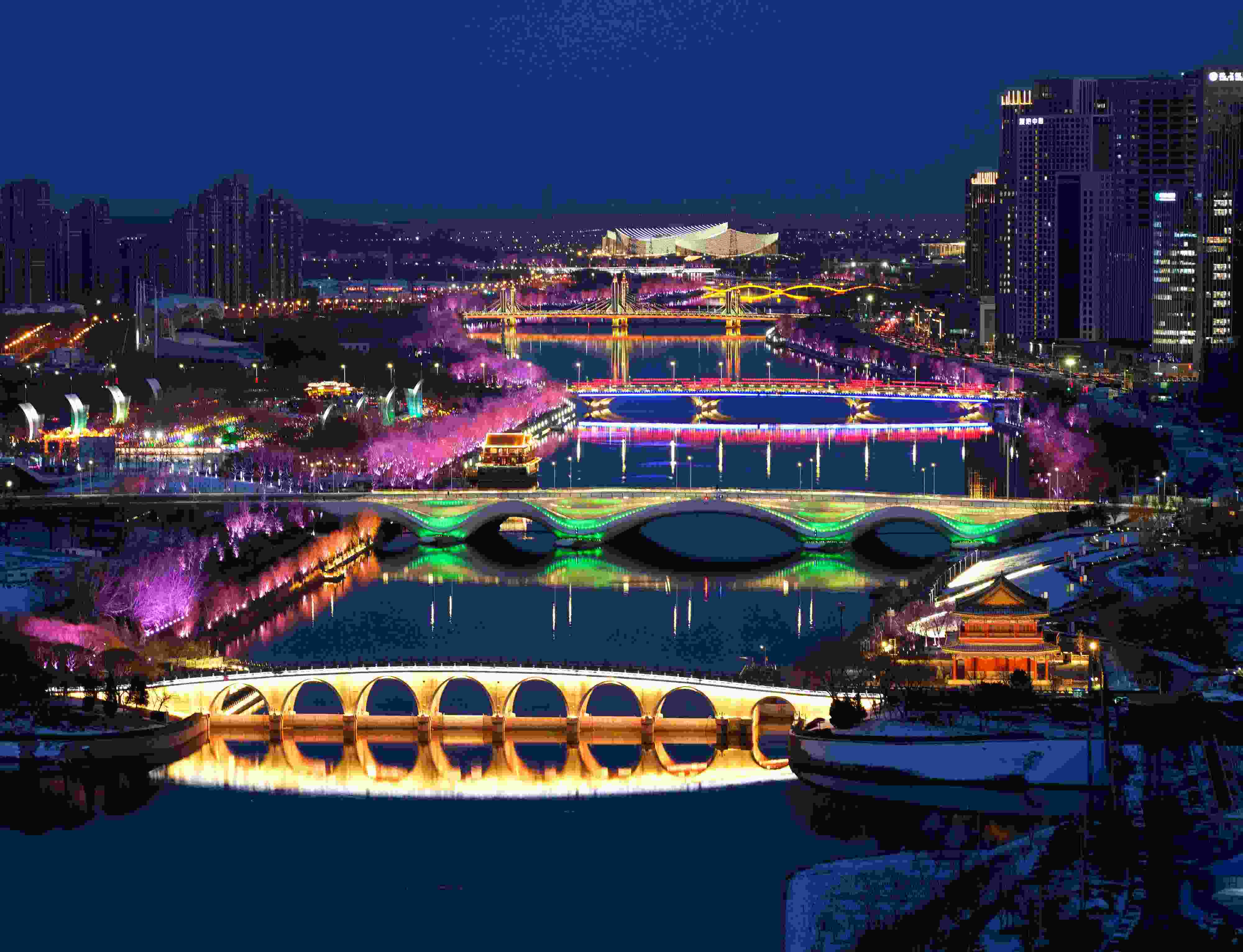 2024年2月22日，京杭大運(yùn)河北京通州段夜景。