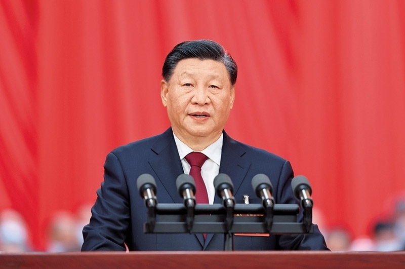 2022年10月16日，中國(guó)共產(chǎn)黨第二十次全國(guó)代表大會(huì)在北京人民大會(huì)堂開(kāi)幕。習(xí)近平代表第十九屆中央委員會(huì)向大會(huì)作報(bào)告。 新華社記者 姚大偉/攝
