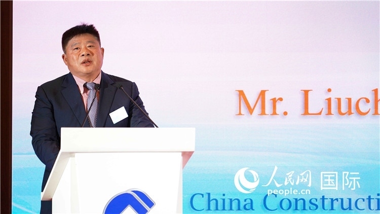 中國建設(shè)銀行國際部副總經(jīng)理岳留昌發(fā)言。 人民網(wǎng) 張茜 攝