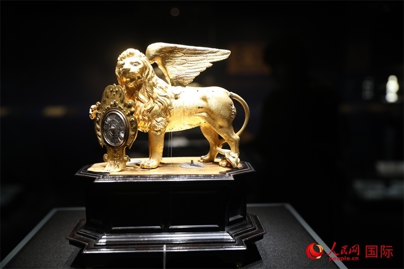 展覽“傳奇之旅：馬可·波羅與絲綢之路上的世界”展品。人民網(wǎng) 殷韜攝