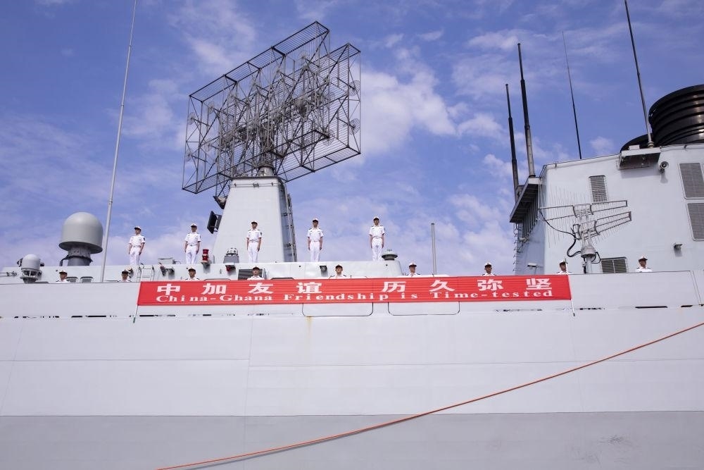 2023年6月27日，中國海軍第43批護航編隊抵達加納特馬港碼頭，開始對加納進行為期4天的友好訪問。