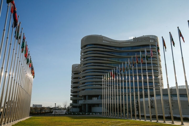 這是2024年1月31日在埃塞俄比亞首都亞的斯亞貝巴拍攝的非洲疾控中心總部大樓。新華社發(fā)（邁克爾·特韋爾德攝）