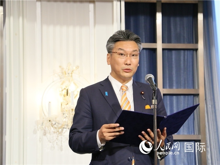 日本國貿(mào)促會(huì)長代理橋本岳致辭。人民網(wǎng) 許可攝