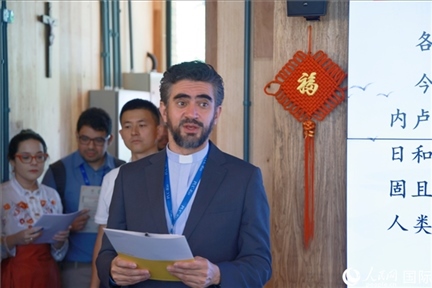 里約天主教大學(xué)校長安德森·佩德羅索在活動現(xiàn)場致辭。人民網(wǎng)記者 陳海琪攝