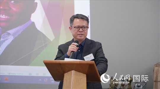 中國(guó)駐南非使館經(jīng)商處參贊邱忠義發(fā)言。 人民網(wǎng) 張茜攝