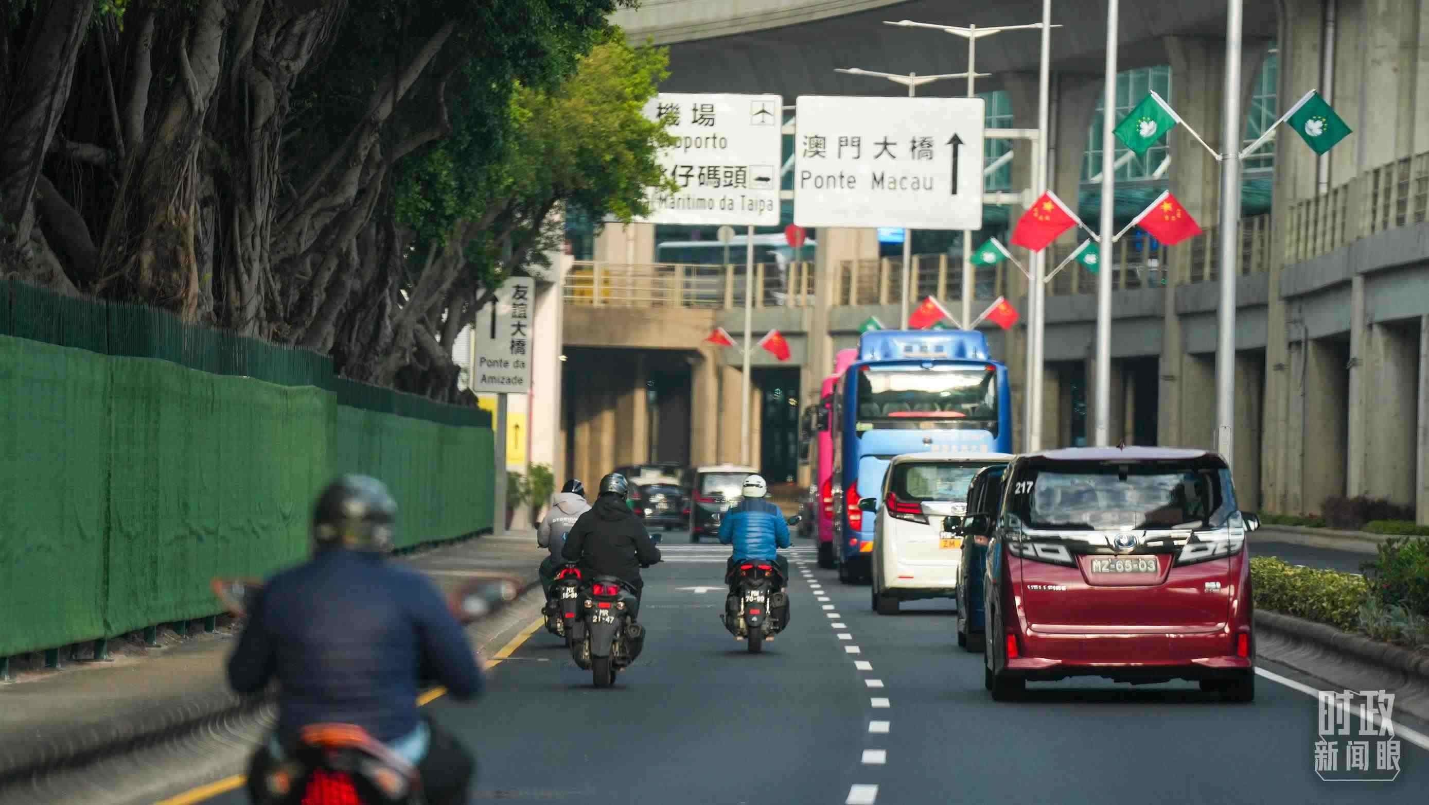 △澳門(mén)街頭。（總臺(tái)記者李晉拍攝）