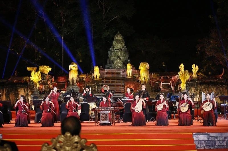 2024年1月13日，在柬埔寨暹粒舉行的“中柬人文交流年”啟動(dòng)儀式。