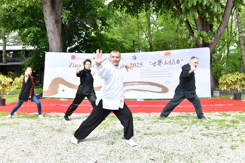 活動(dòng)現(xiàn)場。傅永山攝影。